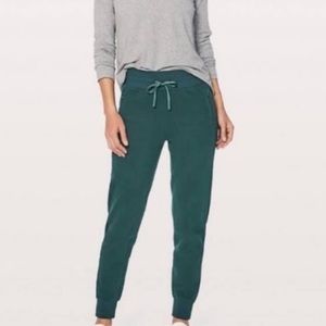 Lulu Lemon ‘Get Going’ Jogger